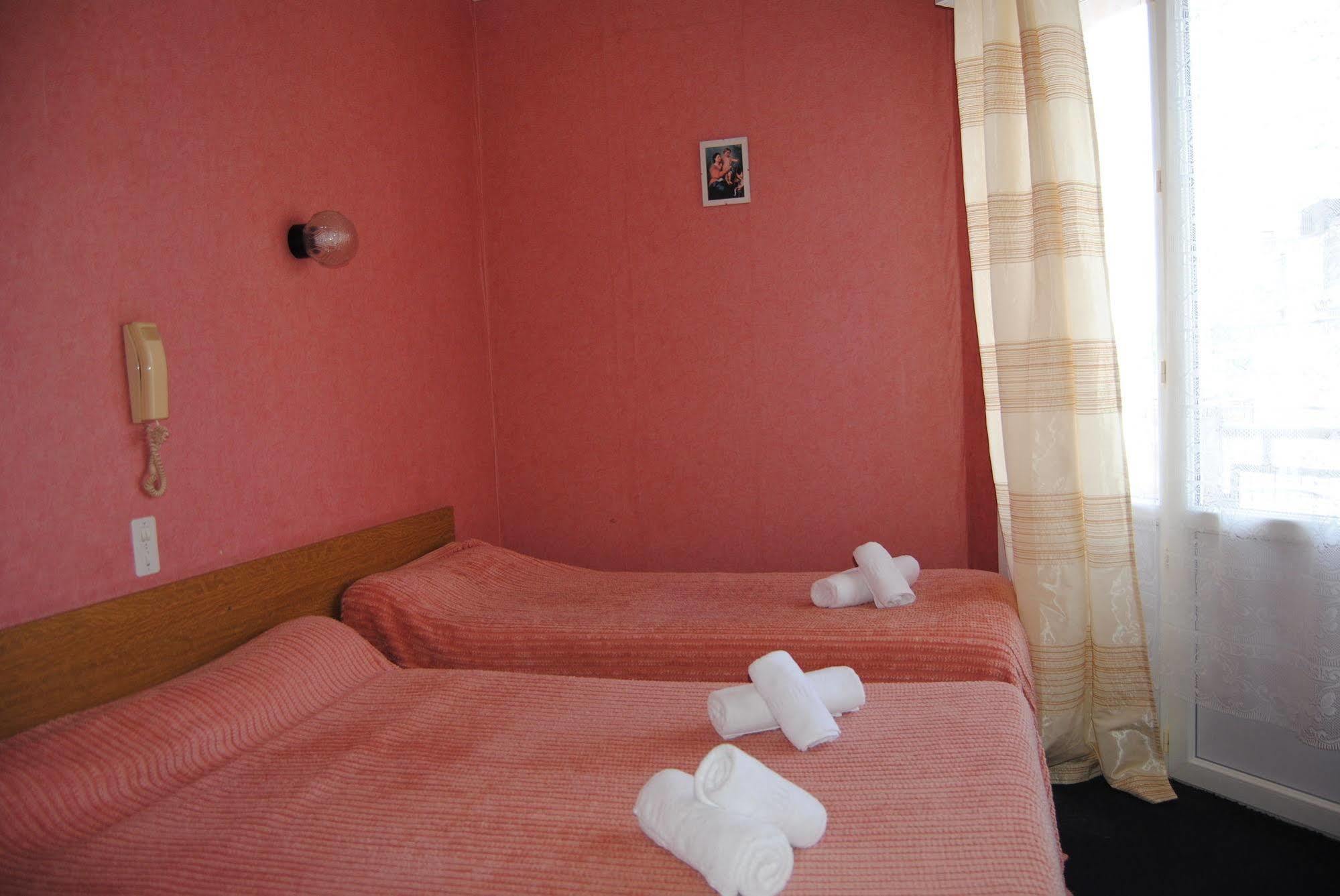 Hotel Hotel La Rotonde